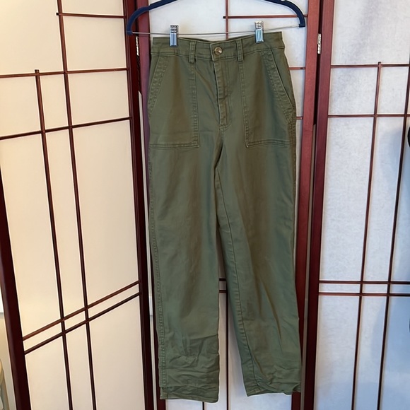 Z Supply Olive Green Cargo Pants Small in EUC - Picture 2 of 7